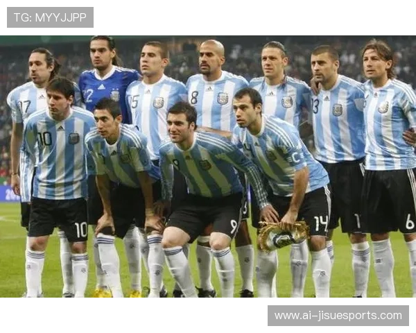 阿根廷球星:足球艺术之光 阿根廷球星:足球艺术之光